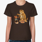 Классическая женская футболка Дрессировщик и Кот