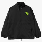 Ветровка с капюшоном