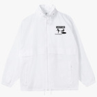 Ветровка с капюшоном