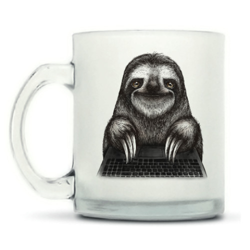 Кружка матовая с принтом Ленивец компьютерный