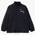 Ветровка с капюшоном