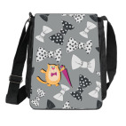 Кошка с зонтиком и галстуками-бабочкой