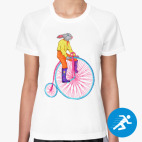 Женская спортивная футболка