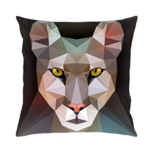 Подушка с принтом Полигональная пума