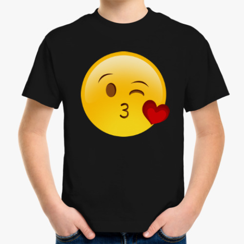 Детская футболка с принтом Emoji Смайл: Воздушный Поцелуй