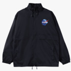 Ветровка с капюшоном