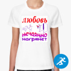 Женская спортивная футболка