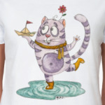 Весна, кот и бумажный кораблик