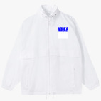 Ветровка с капюшоном