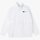 Ветровка с капюшоном