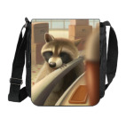 Сумка на плечо (мини-планшет) Енот и шоколадная фабрика