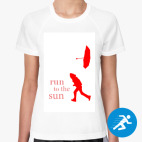 Женская спортивная футболка