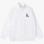 Ветровка с капюшоном