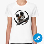 Женская спортивная футболка