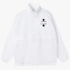 Ветровка с капюшоном