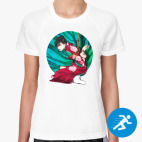 Женская спортивная футболка