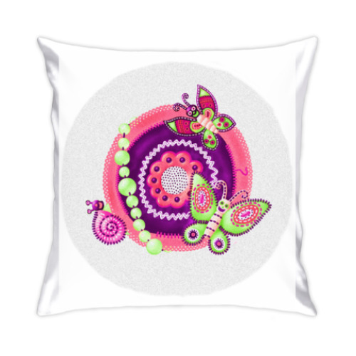 Подушка с принтом черепушки -бабочки