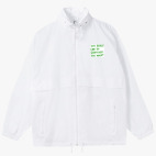 Ветровка с капюшоном