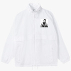 Ветровка с капюшоном