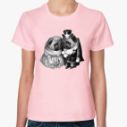 Классическая женская футболка Совет да любовь. Свадьба мопсов