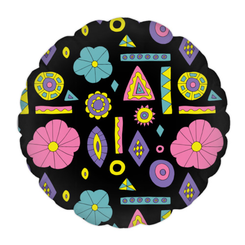 Подушка с принтом Цветы, треугольники, ромбы