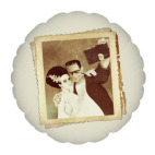 Подушка "круг", 35x35 см Монстр Франкенштейна и невеста