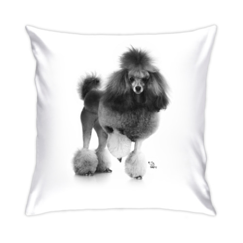 Подушка с принтом Пудель