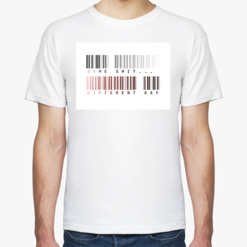 Футболка с принтом  Same!
