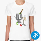 Женская спортивная футболка