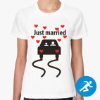 Женская спортивная футболка