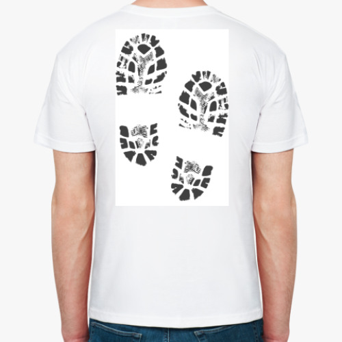 Футболка с принтом Следы