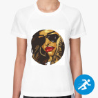 Женская спортивная футболка