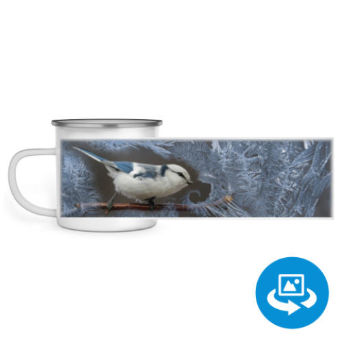 Эмалированная кружка (круговая запечатка) с принтом Белая лазоревка в морозных узорах