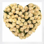 Сердце из роз