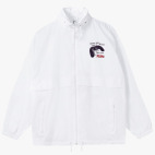 Ветровка с капюшоном