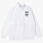 Ветровка с капюшоном