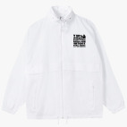 Ветровка с капюшоном