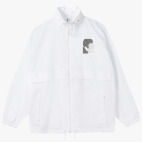 Ветровка с капюшоном