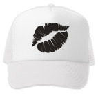 Женские губы след