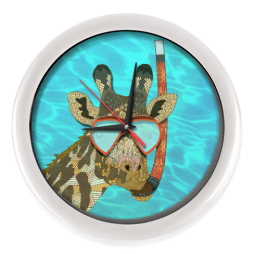 Настенные часы с принтом Жираф в иллюминаторе