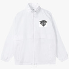 Ветровка с капюшоном