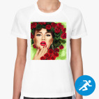 Женская спортивная футболка