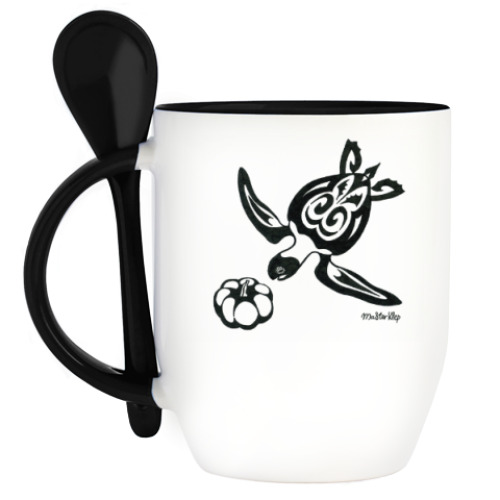 Кружка с ложкой с принтом Морская черепаха с тыквой