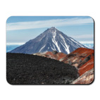 Вулканы, летний пейзаж полуострова Камчатка