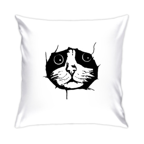 Подушка с принтом Любопытный кот
