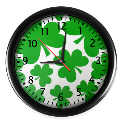Настенные часы с принтом 'Шемроки'