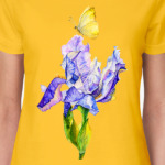 цветок ириса с бабочкой