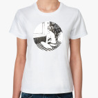 Девушка у окна